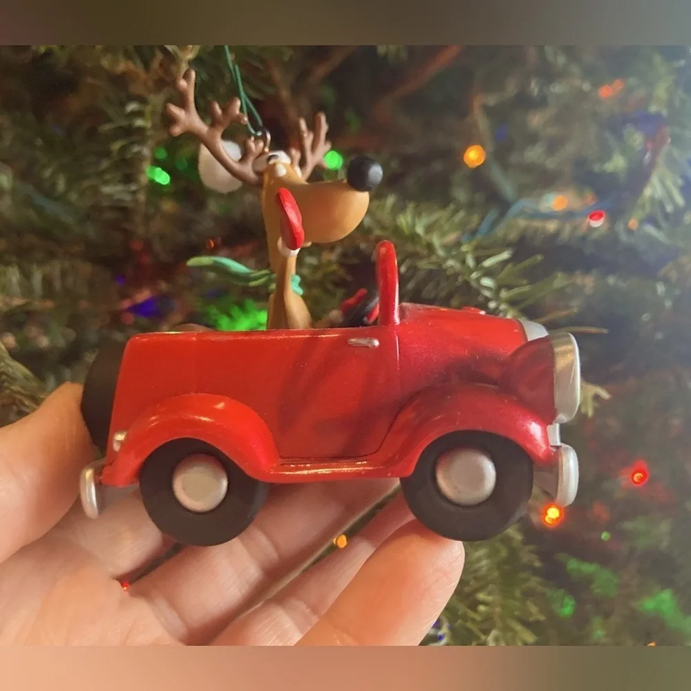 Vintage 2009 Hallmark reindeer Christmas ornament- I Brake for Grandmas